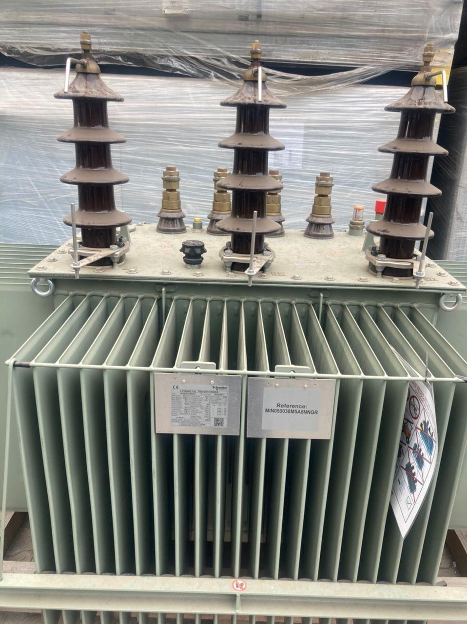 Schneider 1000kVA 11/400 CuCu Transformer