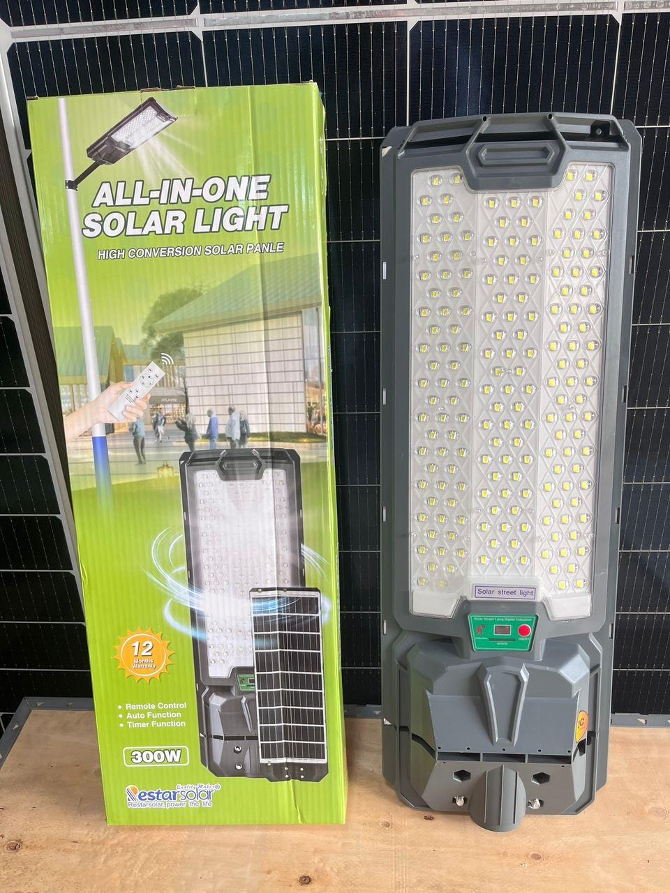 SOLAR STREET LIGHT 300W (all in one)